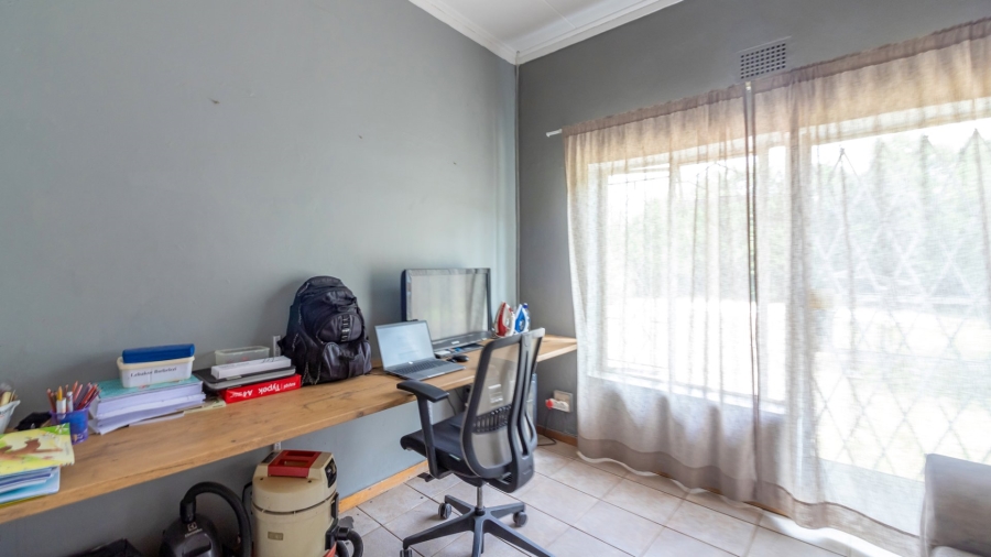 3 Bedroom Property for Sale in Wilgenhof Free State